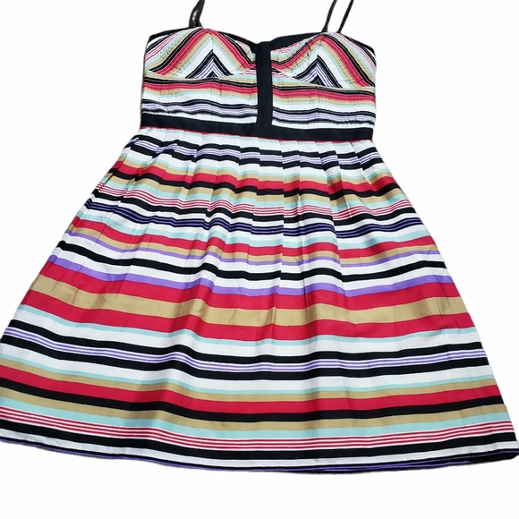 Jessica Simpson summer dress - Picture 3 of 3